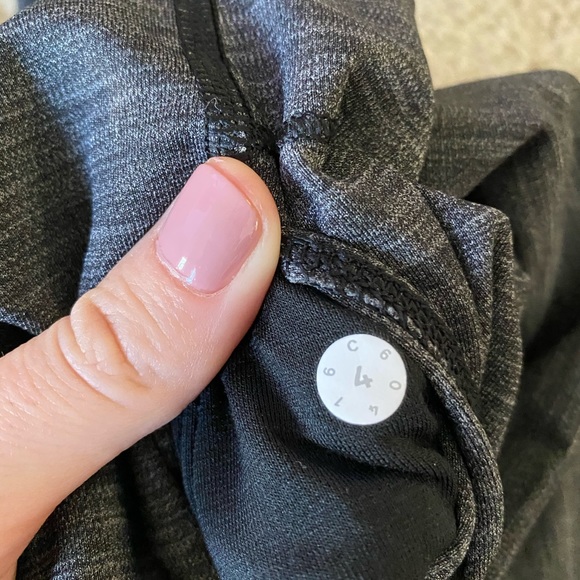 Lululemon wunder under crops - Picture 4 of 4